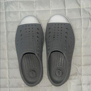 Native Kids Shoes in Gray and White